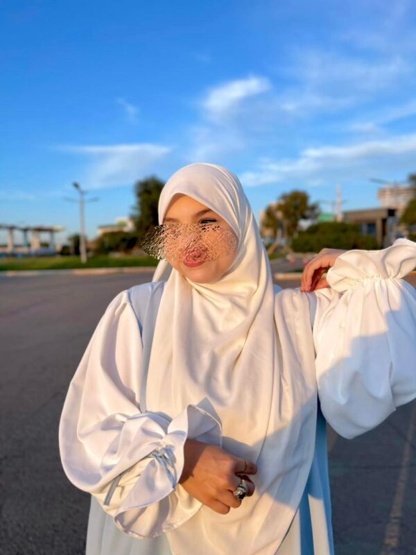 Hijab Eline
