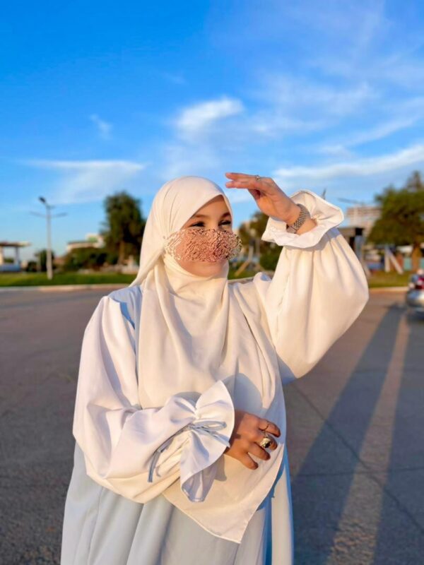 Hijab Eline